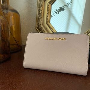 Michael Kors Pink Wallet
